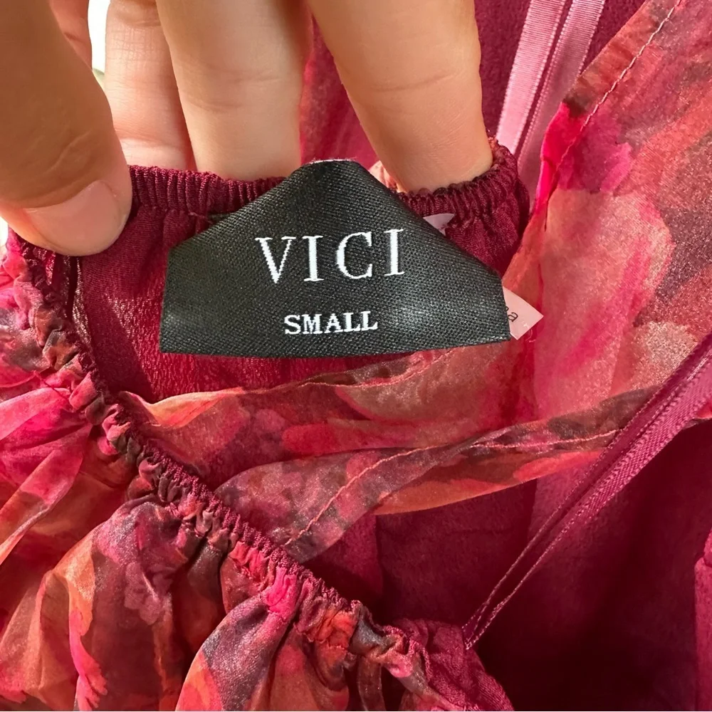 VICI Tiny Dancer Red Floral Tiered Mini Dress Halter Neck Open Back Size Small - Picture 8 of 10